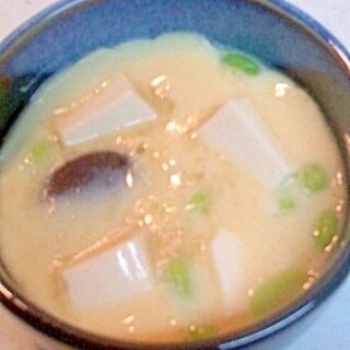 豆腐と枝豆の茶碗蒸し